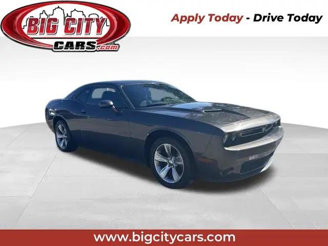 2018 Dodge Challenger SXT for sale in Fort Wayne, IN
