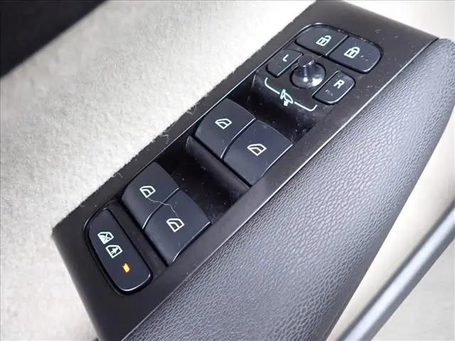 2021 Volvo XC40 T5 Inscription