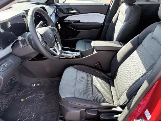 2026 Chevrolet Trax FWD LT