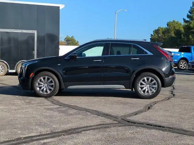 2023 Cadillac XT4 AWD Premium Luxury