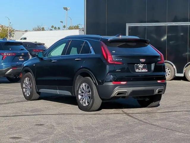 2023 Cadillac XT4 AWD Premium Luxury