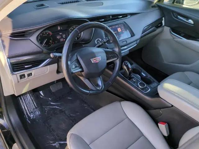 2023 Cadillac XT4 AWD Premium Luxury