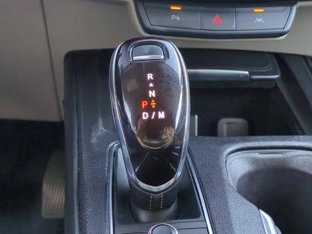 2023 Cadillac XT4 AWD Premium Luxury