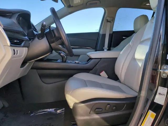 2023 Cadillac XT4 AWD Premium Luxury