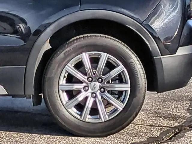 2023 Cadillac XT4 AWD Premium Luxury