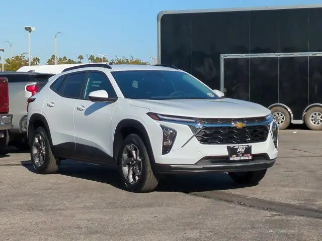 2026 Chevrolet Trax FWD LT