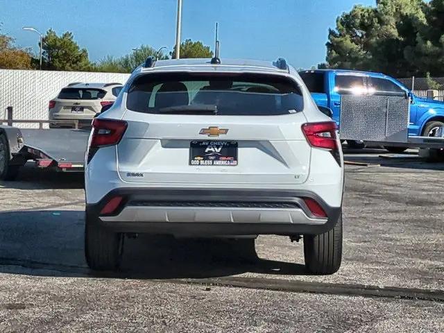 2026 Chevrolet Trax FWD LT