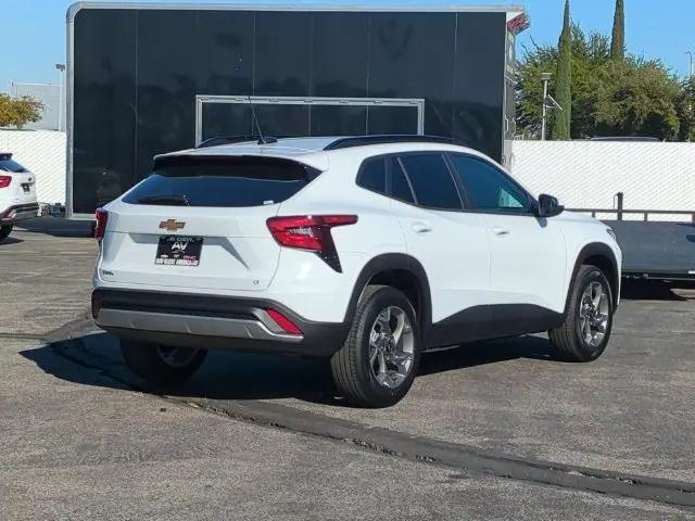 2026 Chevrolet Trax FWD LT