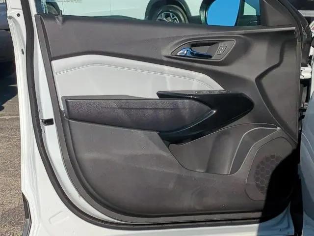 2026 Chevrolet Trax FWD LT