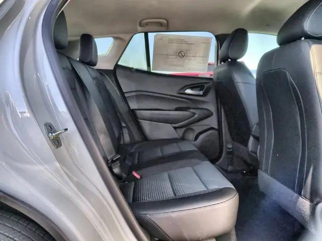 2026 Chevrolet Trax FWD LT