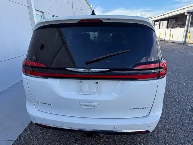 2024 Chrysler Pacifica Limited