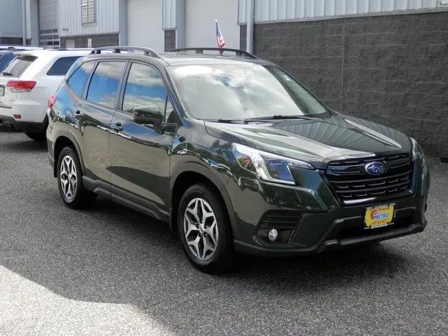 2023 Subaru Forester Premium