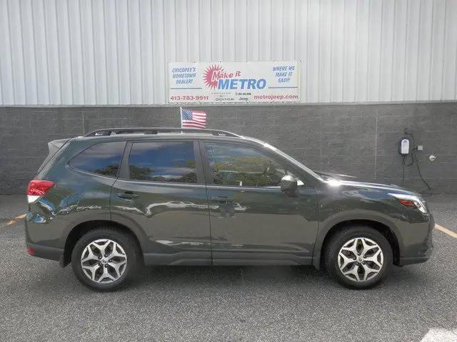 2023 Subaru Forester Premium