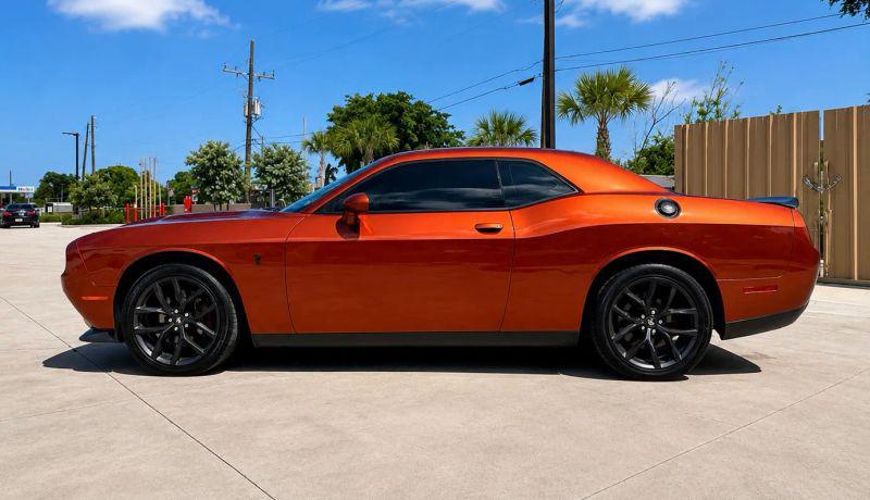 2021 Dodge Challenger SXT