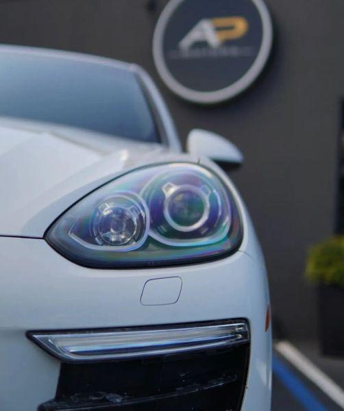 2017 Porsche Cayena Platinum Edition