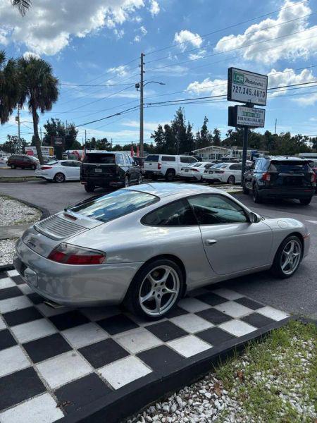 2004 Porsche 911 Carrera