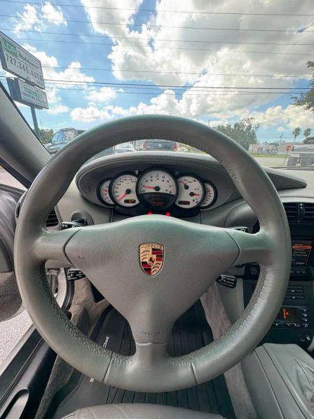2004 Porsche 911 Carrera