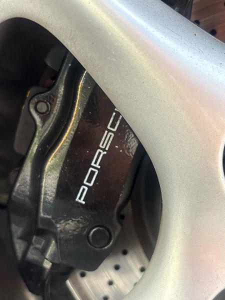 2004 Porsche 911 Carrera