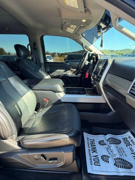 2017 Ford F-250 LARIAT