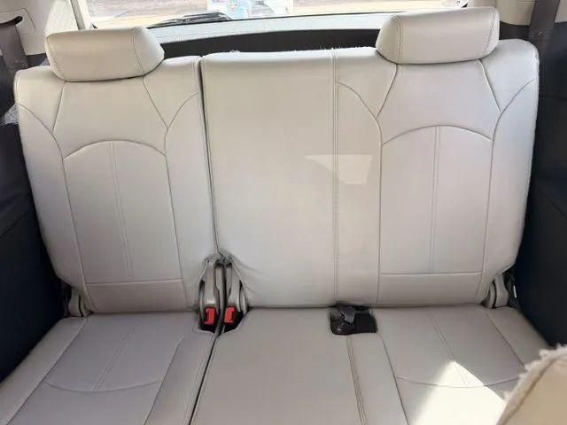 2011 GMC Acadia SLT-1