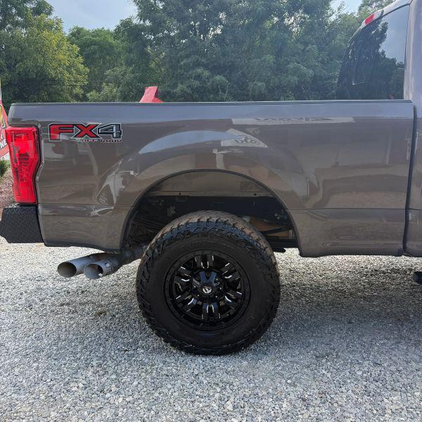 2017 Ford F-350 XLT