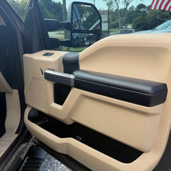 2017 Ford F-350 XLT