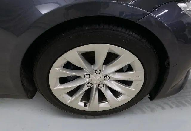 2016 Tesla Model S 75D