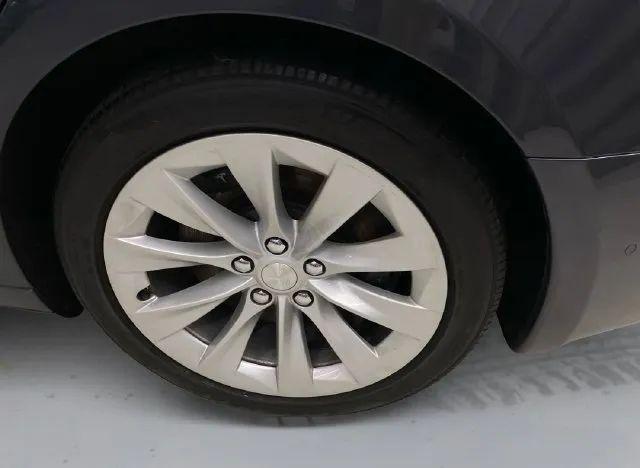 2016 Tesla Model S 75D
