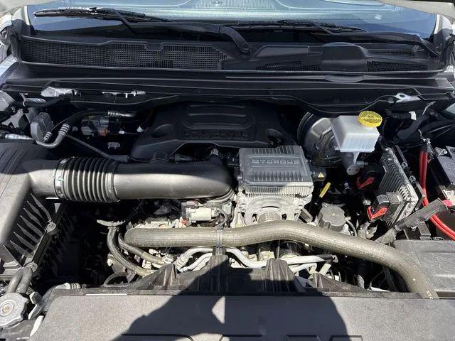 2022 Ram 1500 Limited Crew Cab 4x2 57 Box