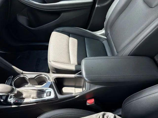2022 Buick Encore GX FWD Essence