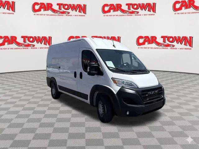 2025 Ram ProMaster 2500 Cargo Van Tradesman High Roof 136 WB w/Pass Seat