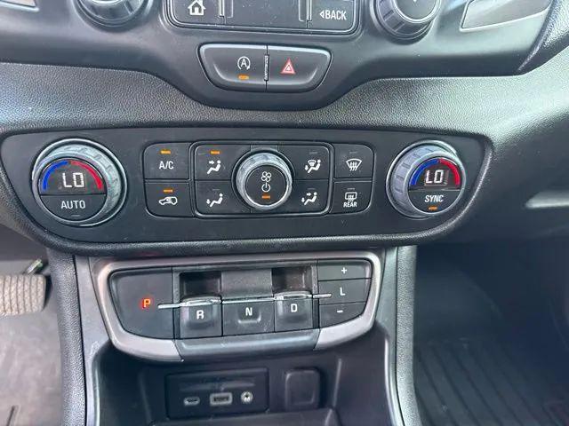 2023 GMC Terrain AWD AT4