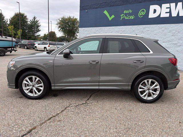 2025 Audi Q3 Premium 45 TFSI S line quattro Tiptronic