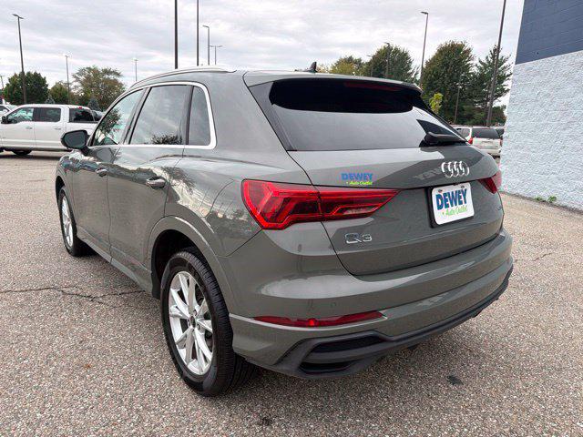 2025 Audi Q3 Premium 45 TFSI S line quattro Tiptronic