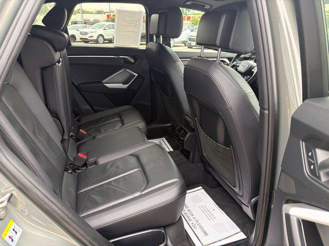 2025 Audi Q3 Premium 45 TFSI S line quattro Tiptronic
