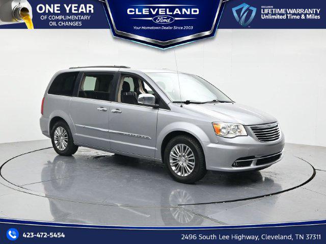 2015 Chrysler Town & Country Touring-L for sale in Cleveland, TN
