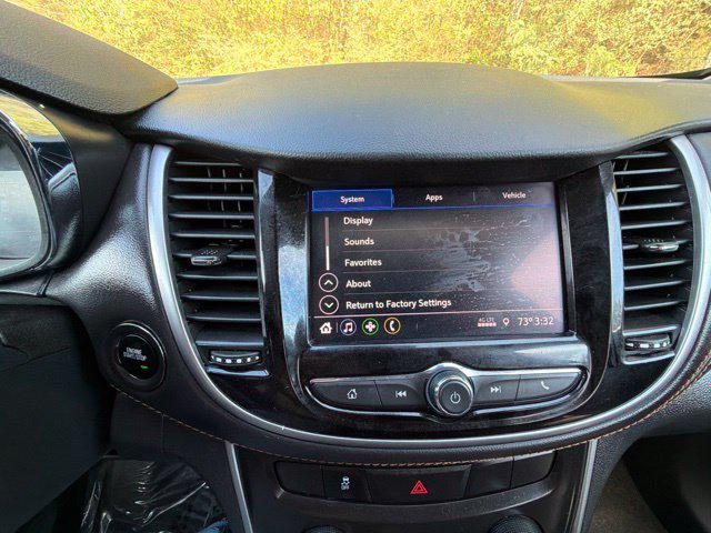 2021 Chevrolet Trax FWD LT