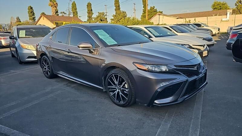 2024 Toyota Camry SE for sale in Fontana, CA