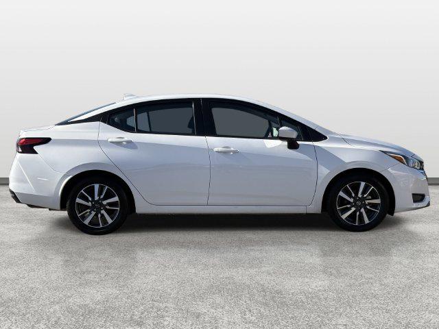 2024 Nissan Versa 1.6 SV