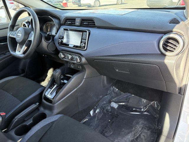 2024 Nissan Versa 1.6 SV