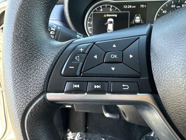 2024 Nissan Versa 1.6 SV