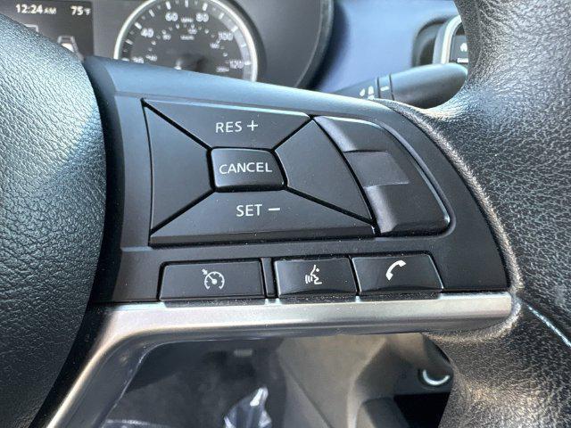 2024 Nissan Versa 1.6 SV