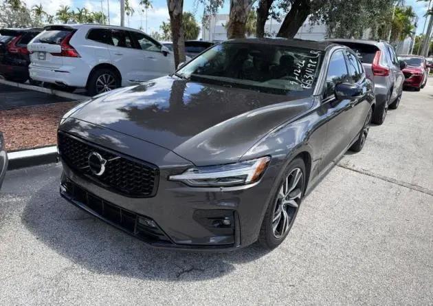 2024 Volvo S60 B5 Plus Dark Theme for sale in Savannah, GA