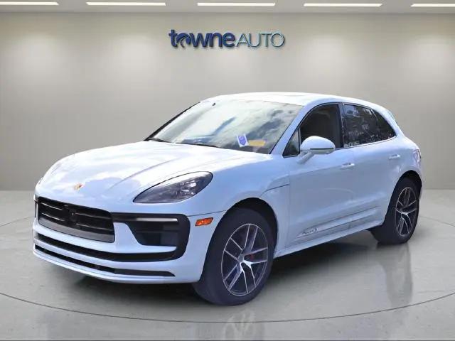 2024 Porsche Macan S for sale in Orchard Park, NY