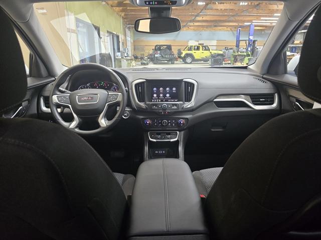 2024 GMC Terrain AWD SLE