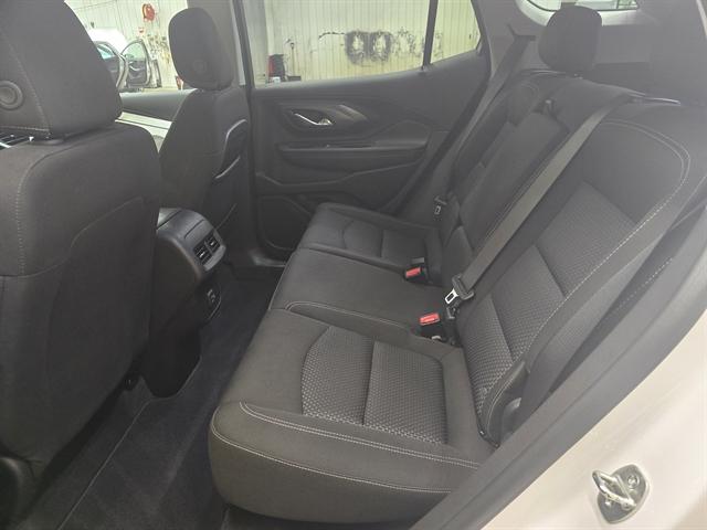 2024 GMC Terrain AWD SLE