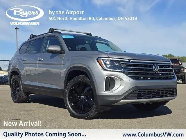 2025 Volkswagen Atlas 2.0T SE w/Technology for sale near Whitehall, OH