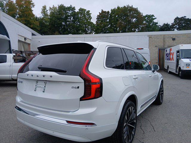 2026 Volvo XC90 Plus, B6 AWD Gas mild hybrid, Gasoline, Bright, 7 Seats