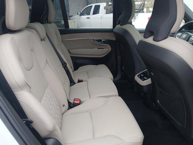 2026 Volvo XC90 Plus, B6 AWD Gas mild hybrid, Gasoline, Bright, 7 Seats