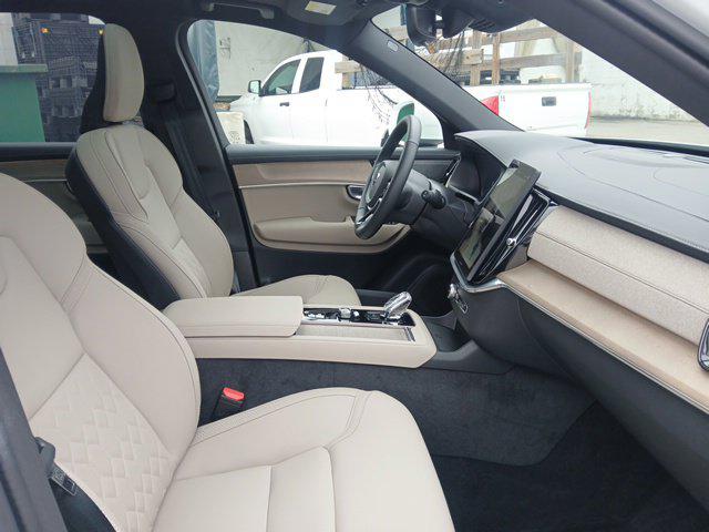 2026 Volvo XC90 Plus, B6 AWD Gas mild hybrid, Gasoline, Bright, 7 Seats